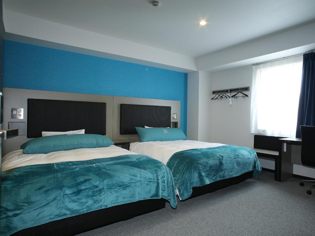 Green Rich Hotel & Capsule Naha - Artificial Hot Spring Futamata Yunohana מראה חיצוני תמונה