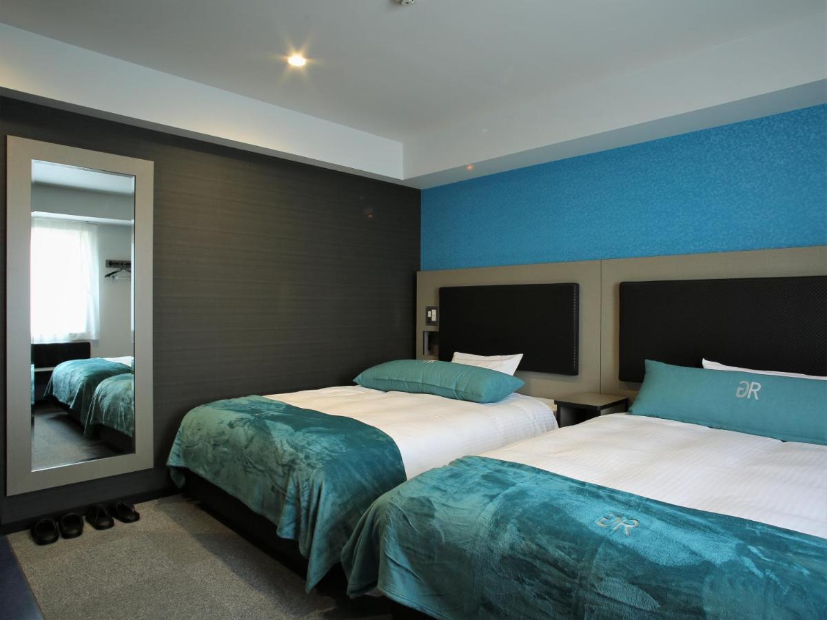 Green Rich Hotel & Capsule Naha - Artificial Hot Spring Futamata Yunohana מראה חיצוני תמונה