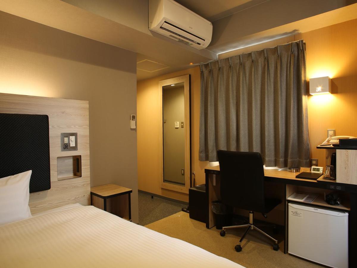 Green Rich Hotel & Capsule Naha - Artificial Hot Spring Futamata Yunohana מראה חיצוני תמונה